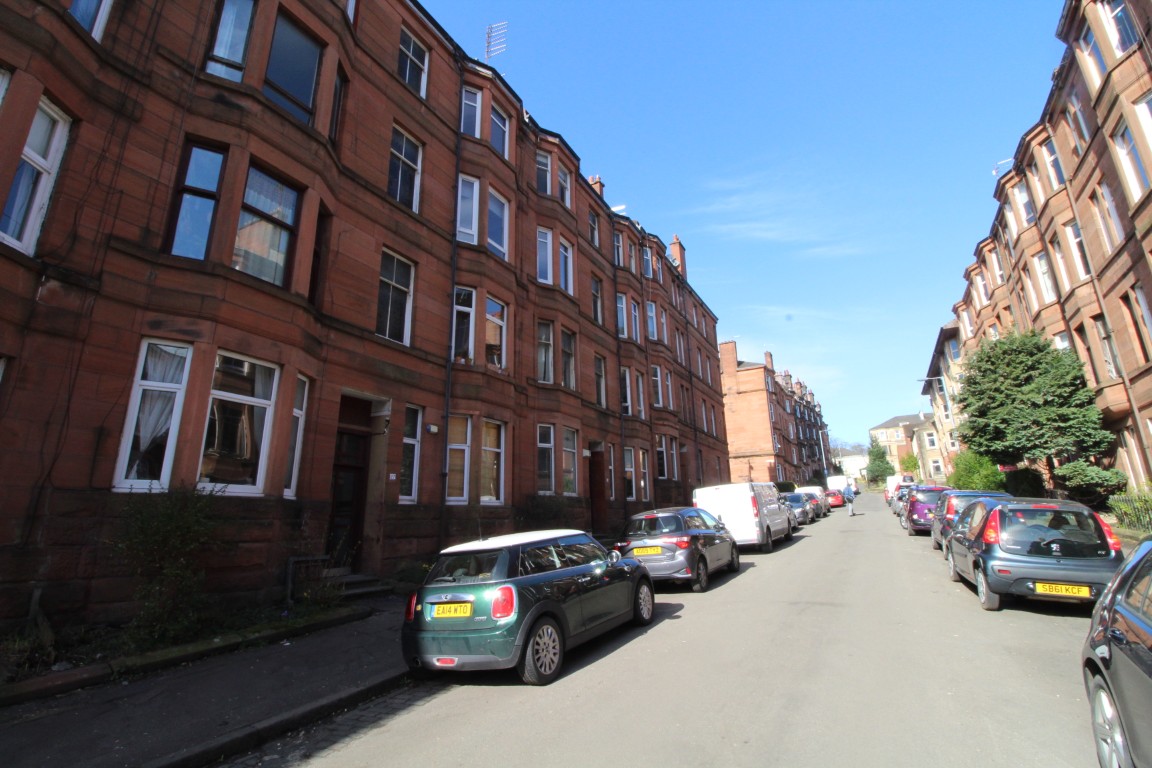external (Medium)